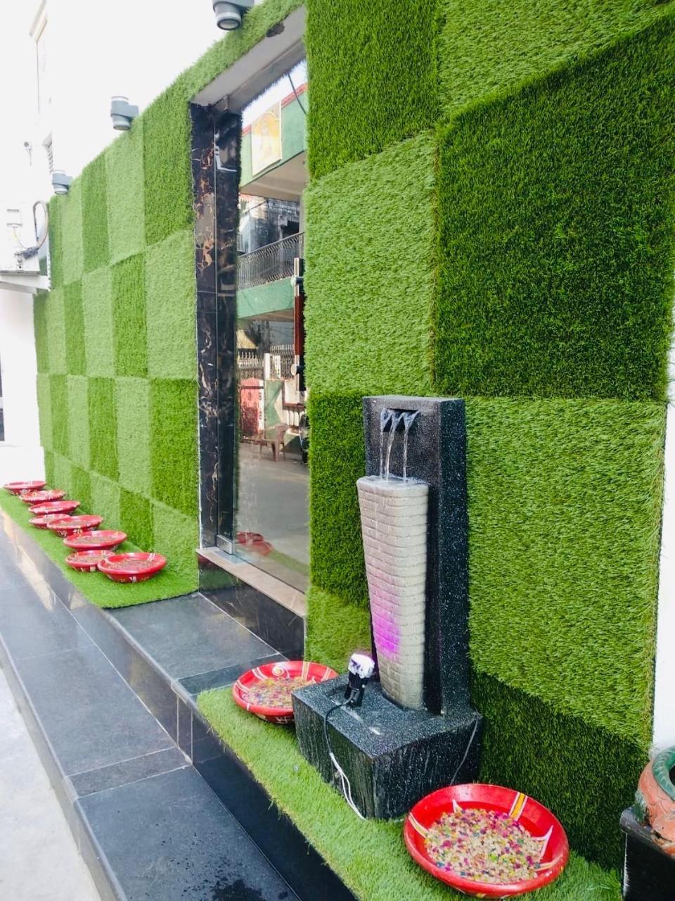 Grg Pardesi Hotel Haridwar Bagian luar foto